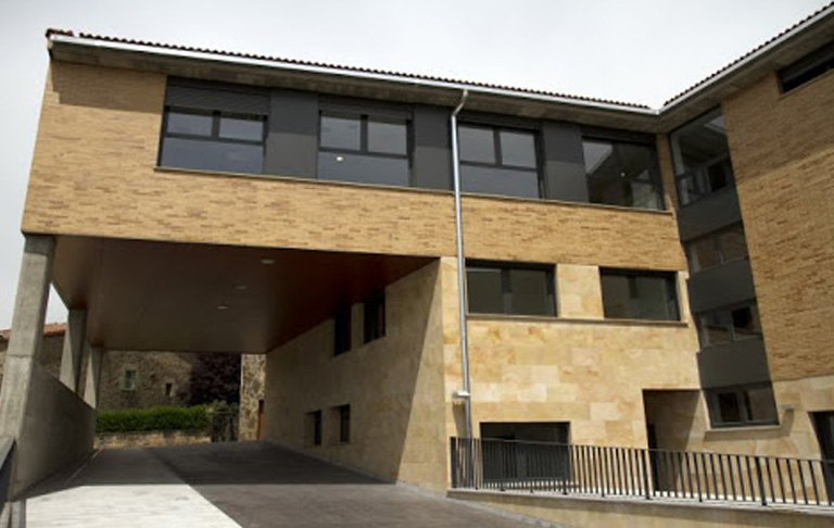 Centro de Salud Pinares Covaleda Ayuntamiento