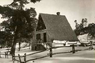 Foto antigua del Refugio de Pescadores